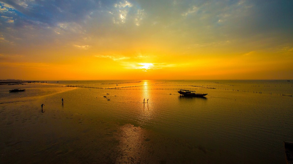 浪漫旖旎的防城港海边夕阳黄昏风景图片