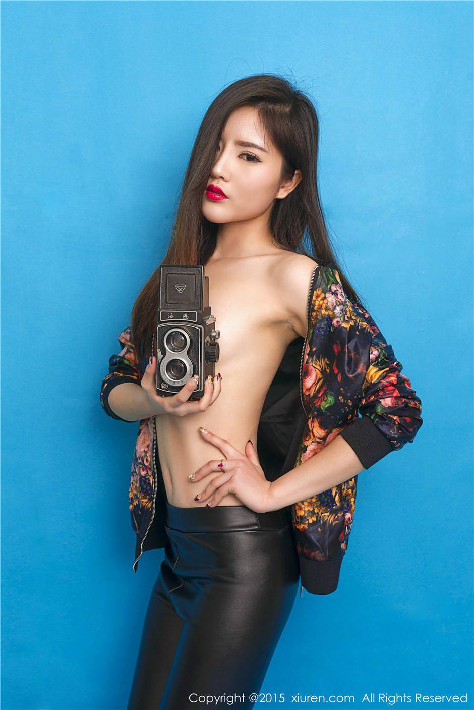 平面模特李昔雨时尚人体艺术写真