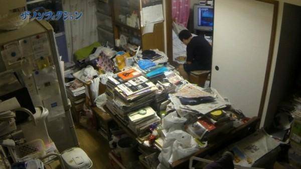 日本超级宅男啃老27年：无手机无电脑(2)