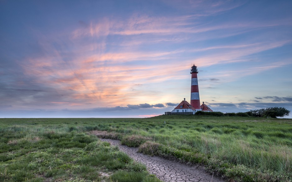 草原上的美丽大自然风景图片壁纸
