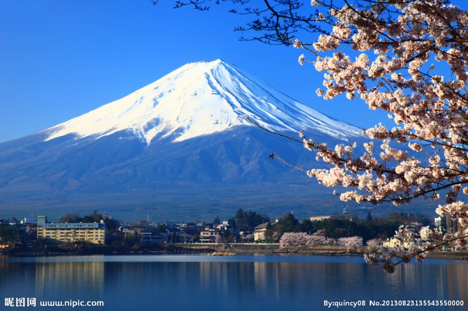 樱花富士山美景图片优美清澈