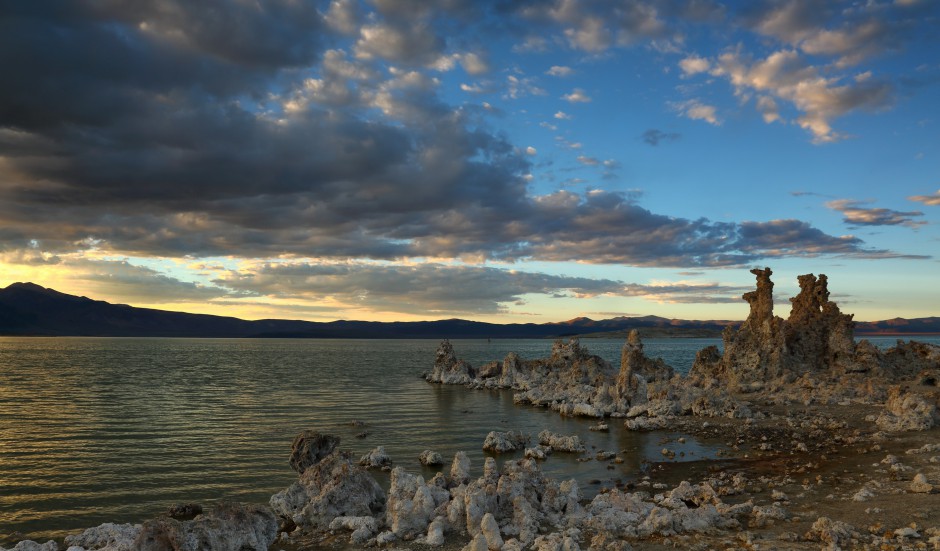湖泊美景 美国莫诺湖风景图片