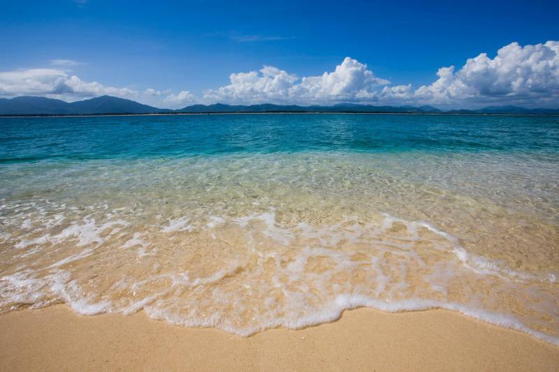 唯美浪漫海浪风景高清壁纸