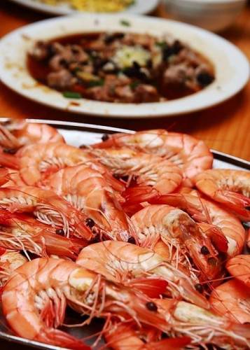 清口鲜滑的海鲜大餐美食图片