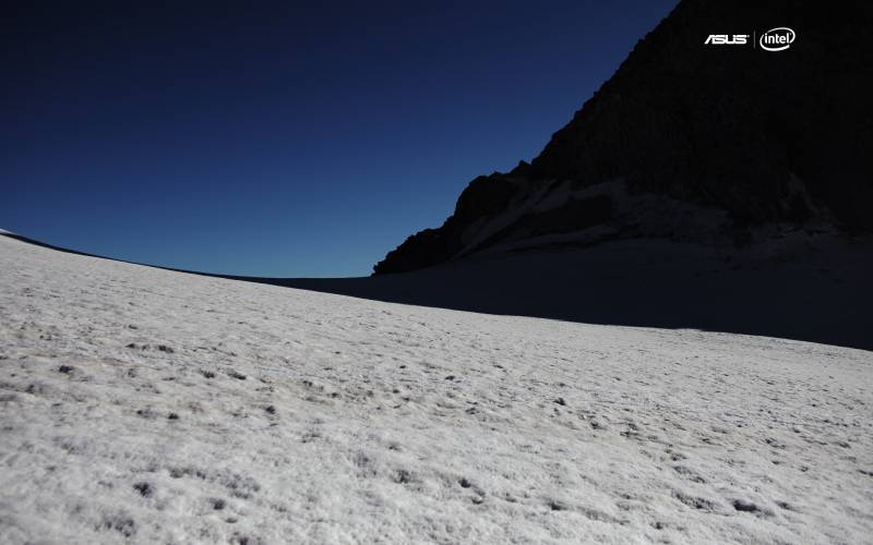 唯美冰山雪景高清壁纸