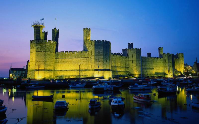 欧洲著名的古老城堡风光组图