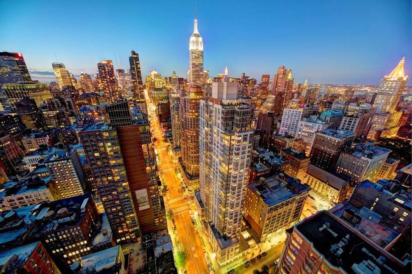 纽约帝国大厦迷人夜景素材