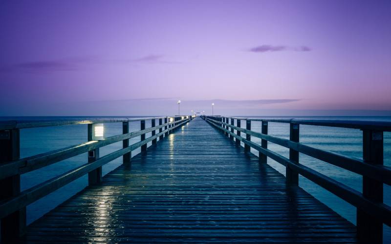 黄昏下的码头唯美风景图片
