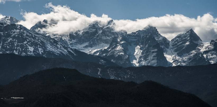 迷人十足的山川风景图片