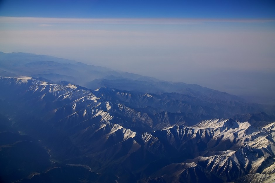 鸟瞰昆仑山风景图片