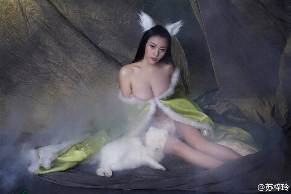 苏梓玲疯狂原始人极品人体艺术美女图片