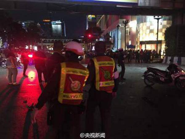 泰国曼谷市中心爆炸致中国游客5死20余伤(2)