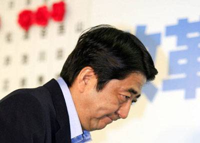 安倍反省战争 连任首相再次发表讲话