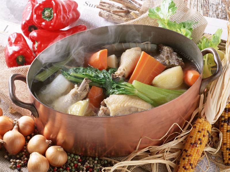 香味诱人的餐桌营养美食高清壁纸
