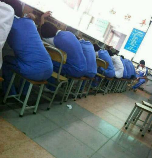 我们一起做过的搞笑奇葩图片