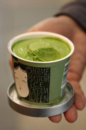 味道甜美的草莓冰淇淋