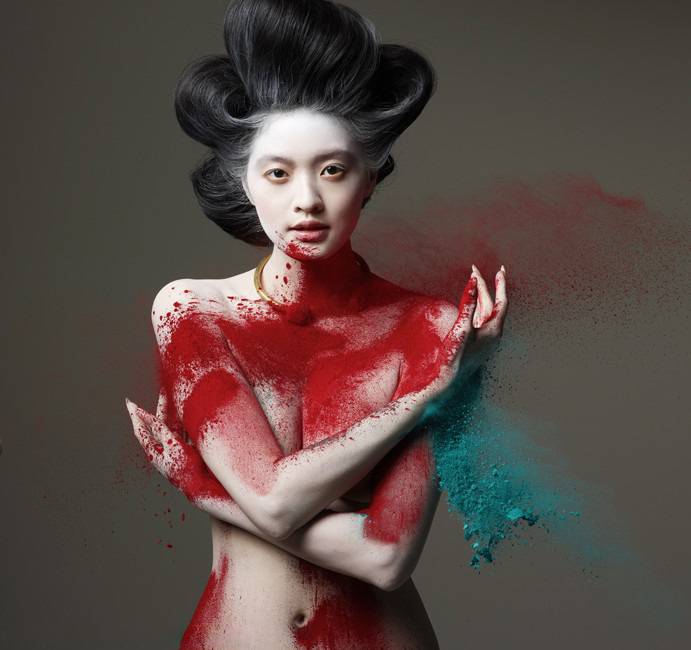 气质美女另类人体艺术彩绘图集欣赏