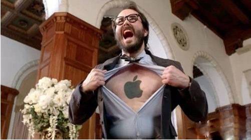 人造苹果牌电脑搞笑网络图片