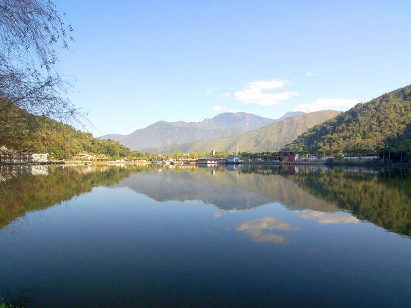 山脉海景高清风景壁纸