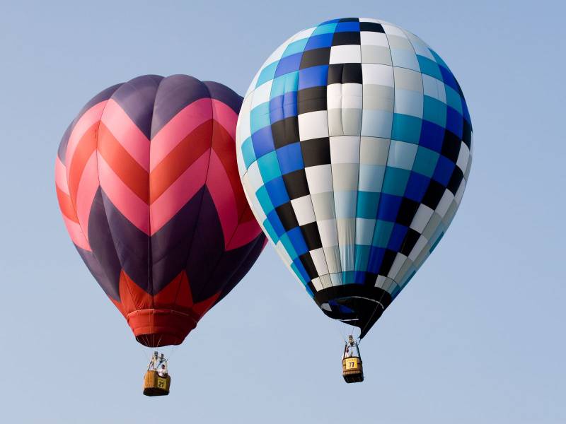 飘荡在空中的热气球高清图集
