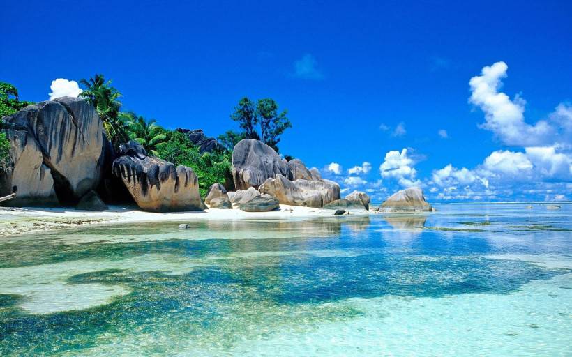 热带海岛唯美意境夏天风景图片