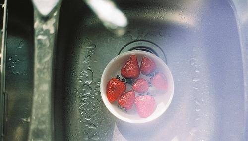 香甜熏鼻的草莓图片