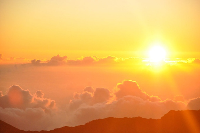 夏日黄昏夕阳美景高清图片