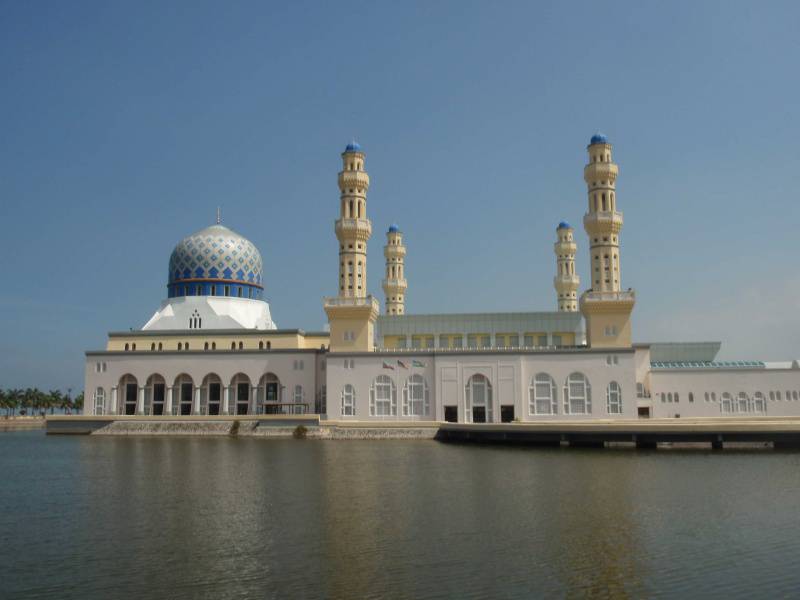 沙巴水上清真寺高清摄影图片