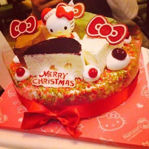 hello kitty 可爱粉色蛋糕精美图集