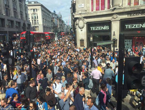 伦敦地铁展开24小时大罢工 Uber趁机加价两倍遭批