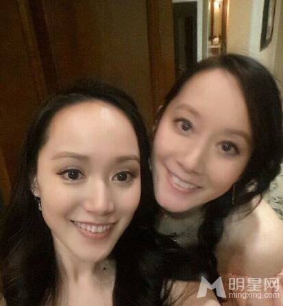 许慧欣首曝怀孕美照 与妹妹傻傻分不清(2)