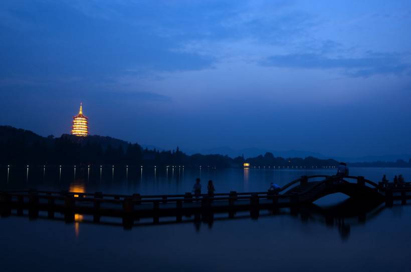 杭州西湖唯美夜景壁纸图片