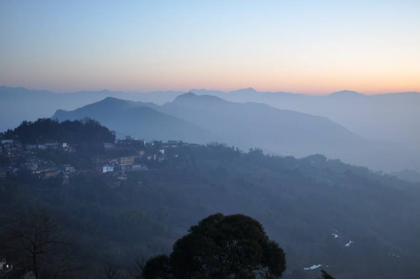 云南元阳梯田风景实拍图片