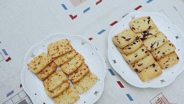 英式下午茶甜蜜入心的咖啡和蛋糕