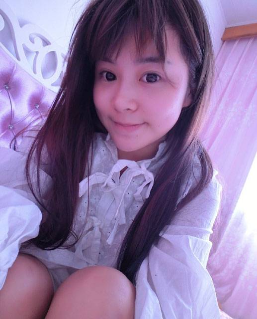游戏声优小孽唯美清纯素颜照