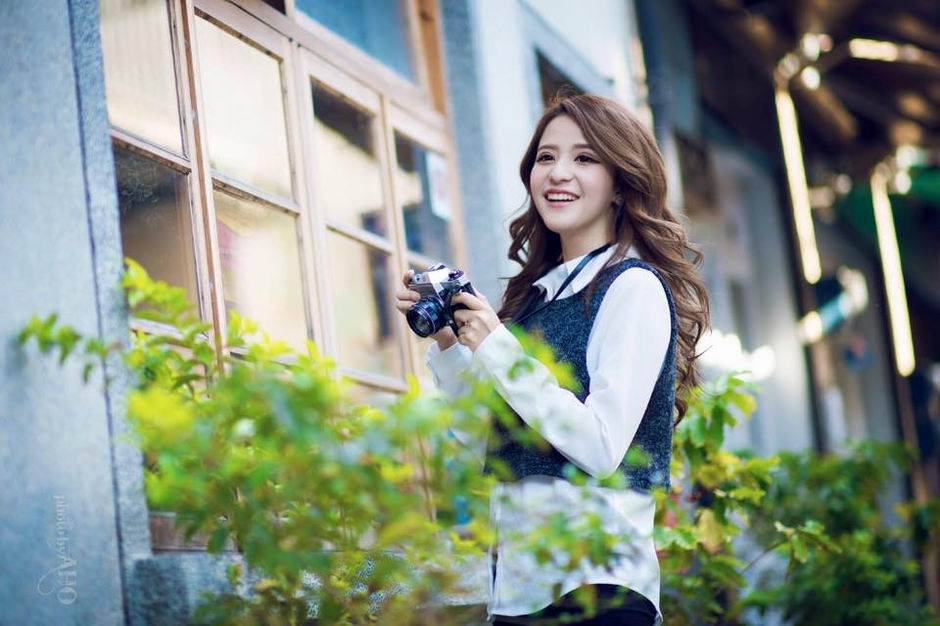 台湾校花极品女神李娜颜值爆表