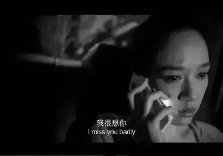 伤感非主流图片带字女生哭泣