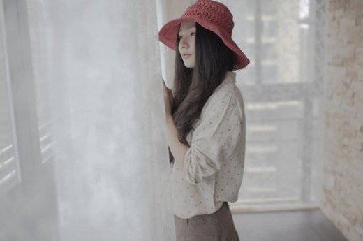 大图唯美伤感可爱女生图片