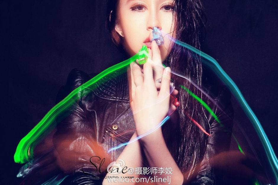 平面模特冯靖媛性感诱惑写真