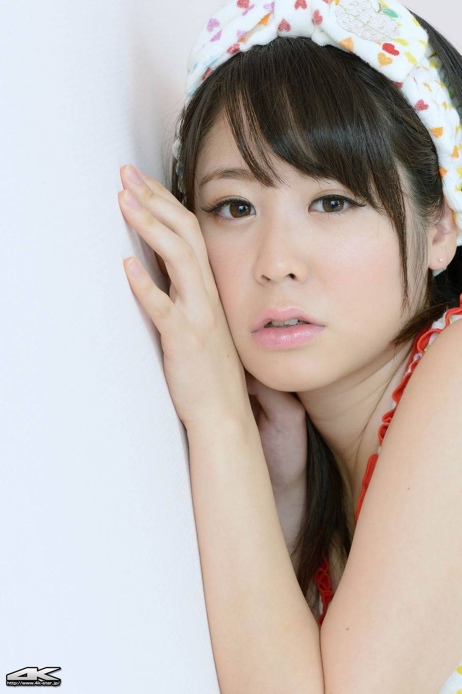 日本白皙美女加藤シーナ诱人私房照