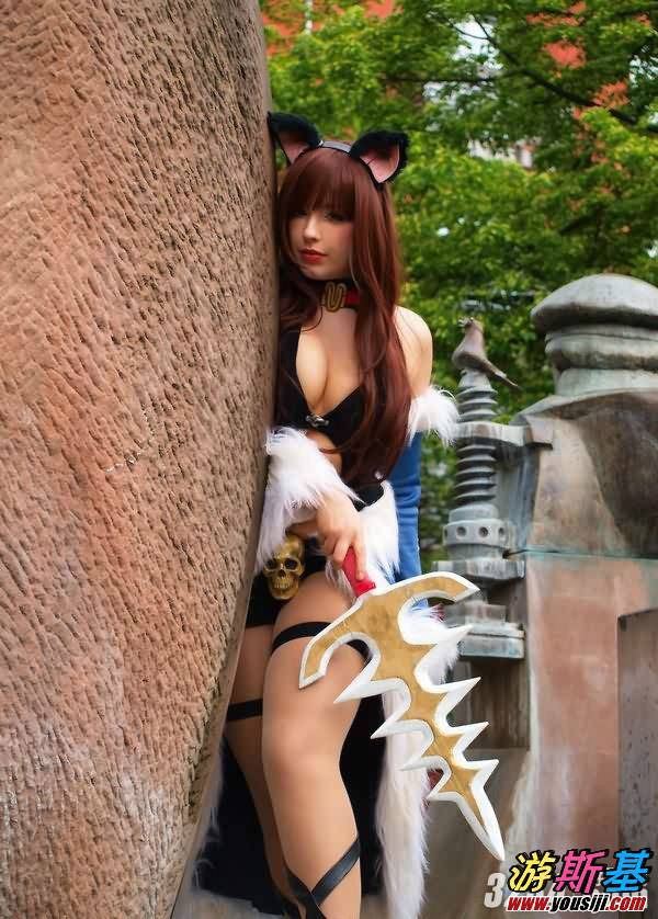 外国丰满美女cosplay独特魅力高清图