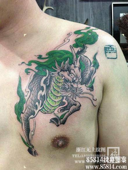 麒麟胸部彩绘纹身的霸气图案