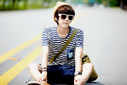 qq皮肤男生帅气迷人