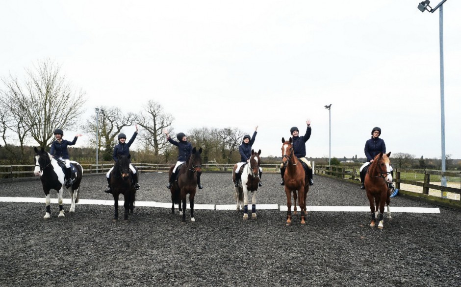 qq花儿与少年桌面壁纸