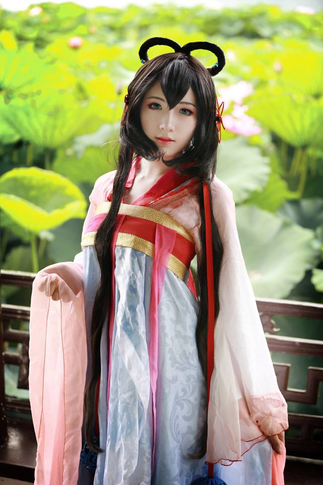 甜美氧气美女Cos洛天依美图