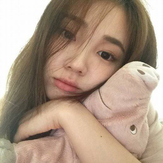 非主流气质美女生活自拍图