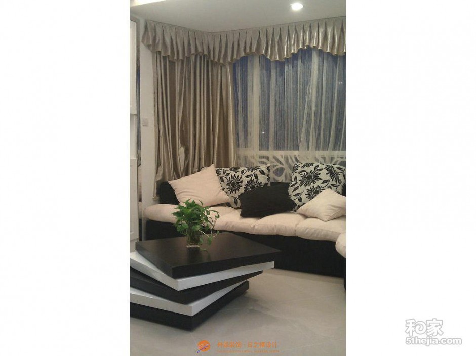 时尚的小户型婚房装修效果图