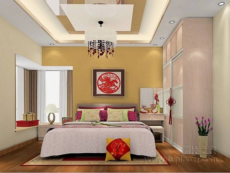 欧式时尚沉稳的衣柜设计图