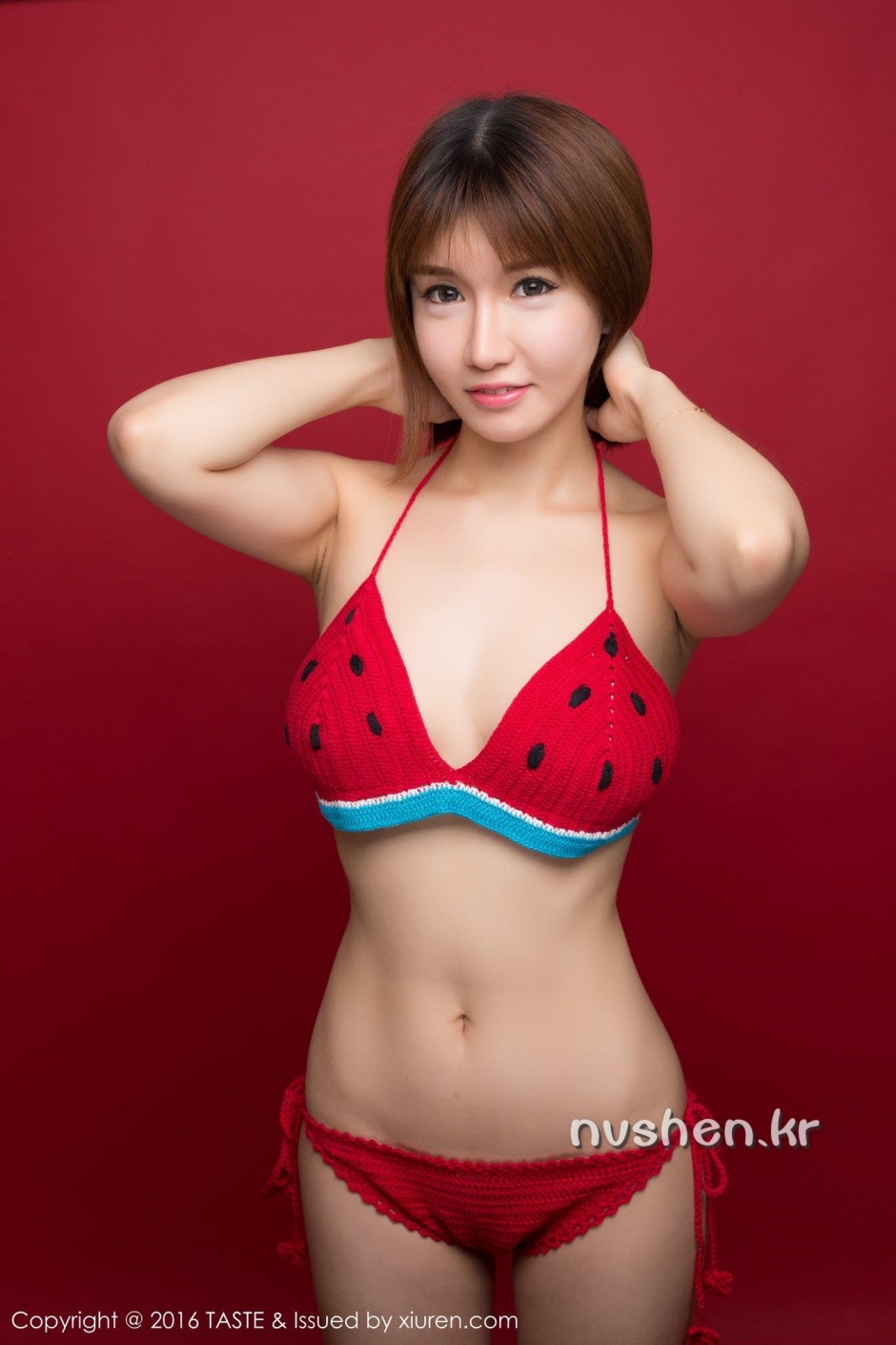 可爱性感美少女傲娇萌萌比基尼图片