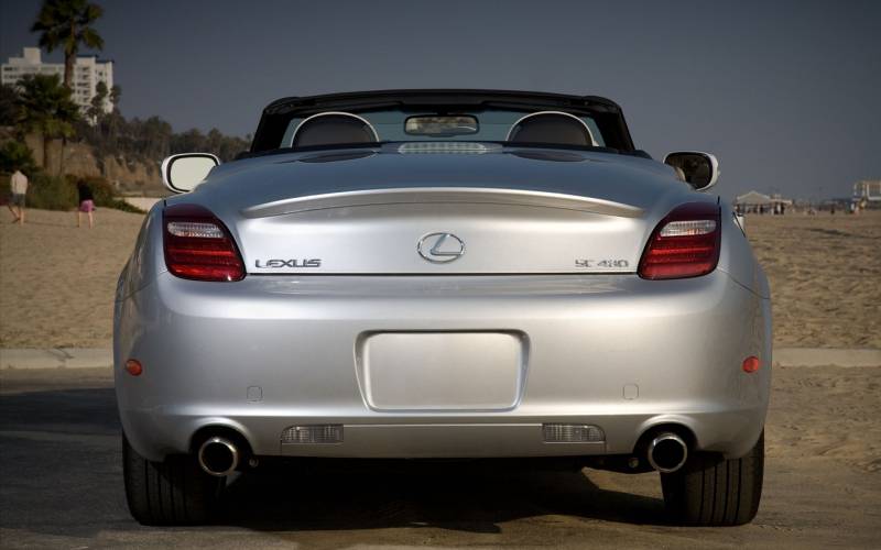 个性十足的雷克萨斯SC430跑车图片